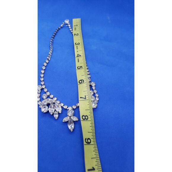 Vintage Necklace Clear Rhinestone Silver Toned Fancy 1950s Kramer Weiss Style - Picture 7 of 11